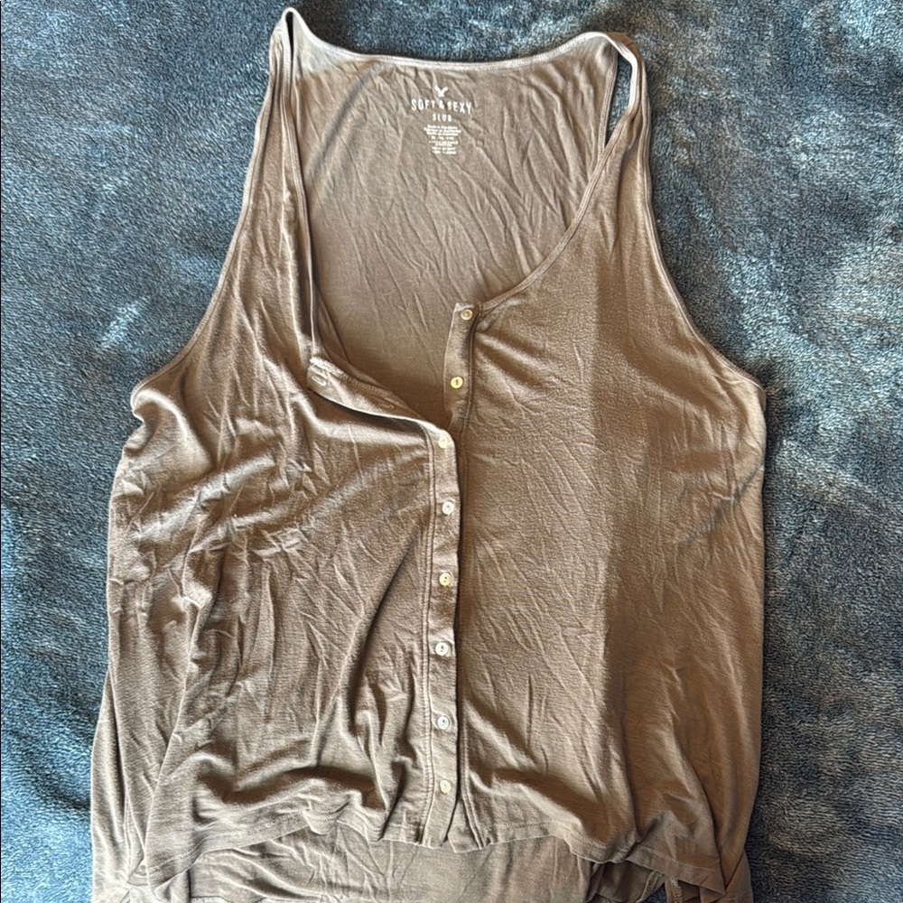 Women's green Button-Down Tank Top